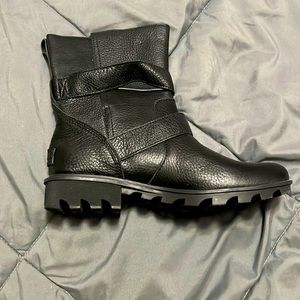 Woman’s SOREL Waterproof Boots